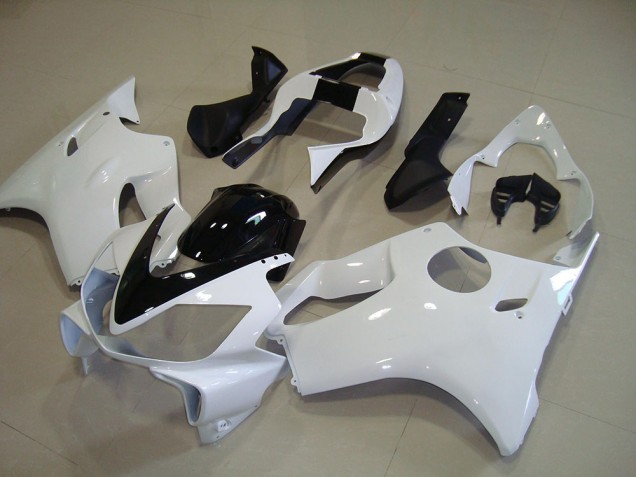 Online CBR 600 F4i 01-03 Verkleidungen - Weiß mit Schwarz Streifen Online CBR 600 F4i 01-03 Verkleidungen - Weiß mit Schwarz Streifen