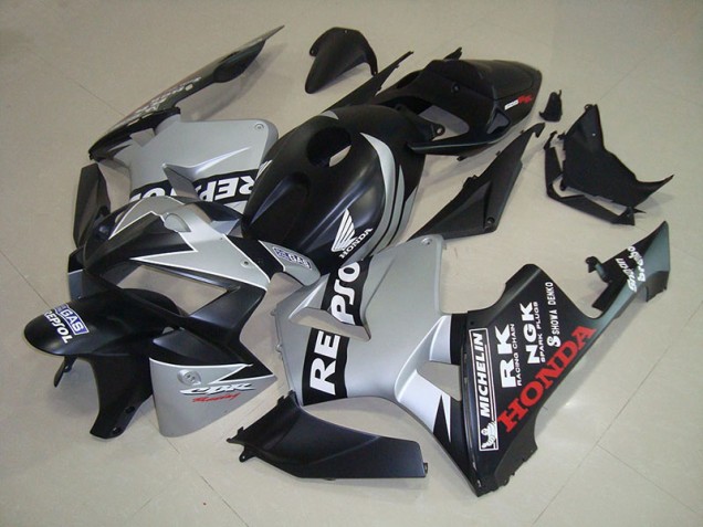 Online CBR 600 RR 05-06 Verkleidungen - Matt Schwarz Silber Repsol Online CBR 600 RR 05-06 Verkleidungen - Matt Schwarz Silber Repsol