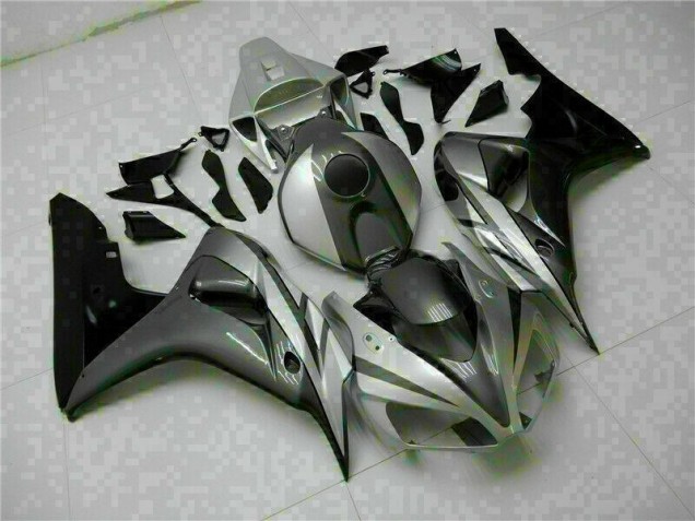 Online CBR 1000 RR 06-07 Verkleidungen - Silber Online CBR 1000 RR 06-07 Verkleidungen - Silber