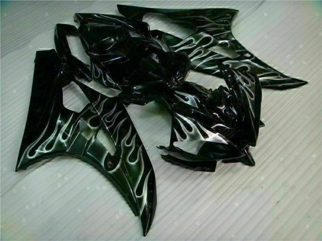 Online R6 06-07 Verkleidungen - Silber Flamme Schwarz Online R6 06-07 Verkleidungen - Silber Flamme Schwarz