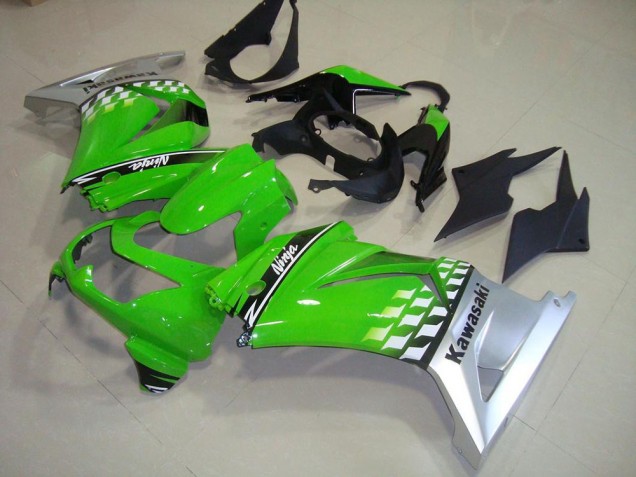 Online ZX 250R 08-12 Verkleidungen - Grün Silber Online ZX 250R 08-12 Verkleidungen - Grün Silber
